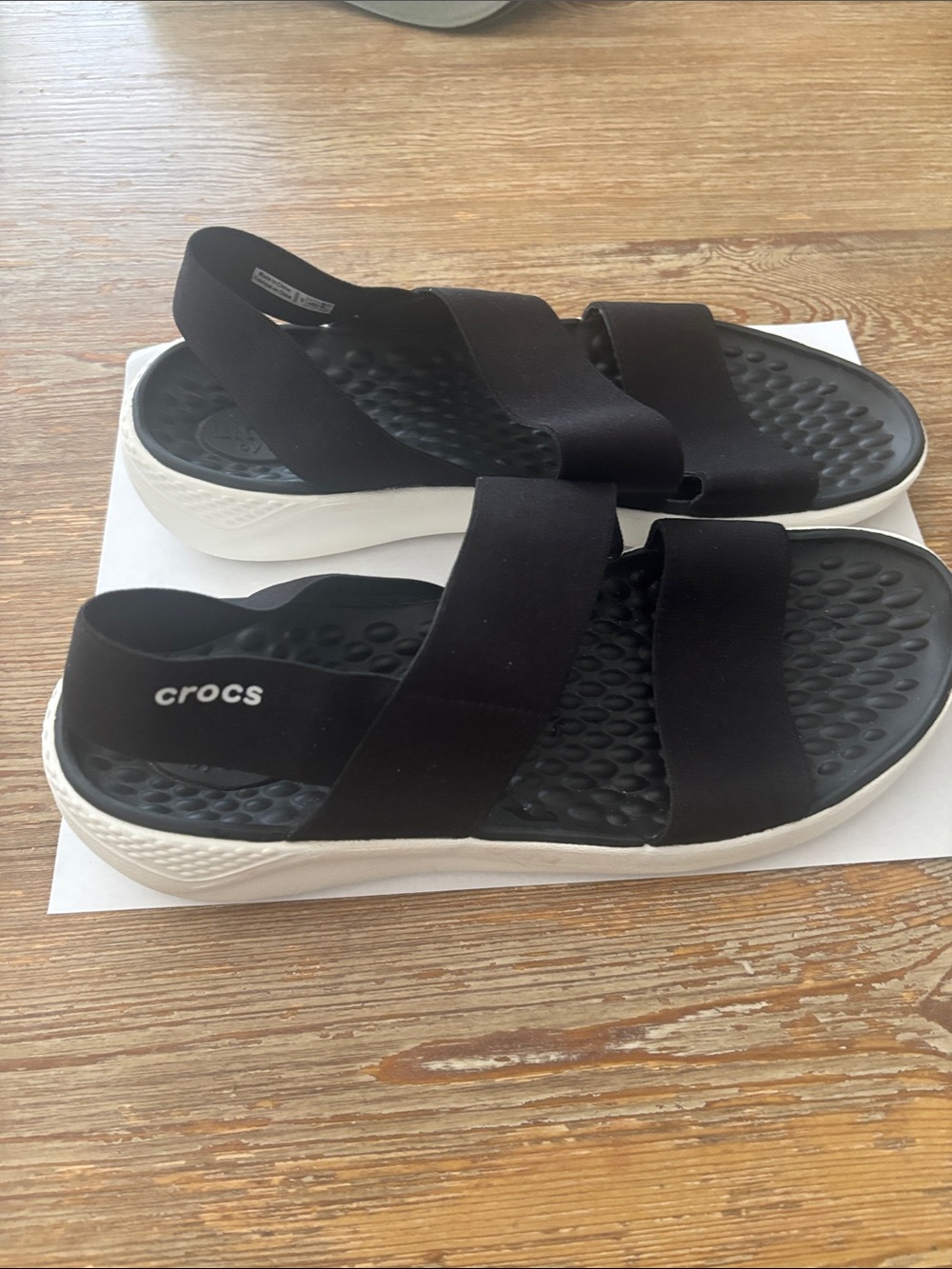 Crocs Sandals - 8M